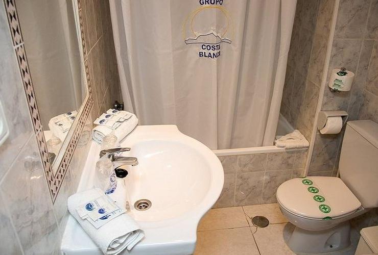Apartment Standard (Living Room + 1 Bedroom) 2/5 апартаменты BC Music Resort™ (Recommended for Adults) Бенидорме Apartment Standard (Living Room + 1 Bedroom) 2/5 апартаменты BC Music Resort™ (Recommended for Adults) Бенидорме